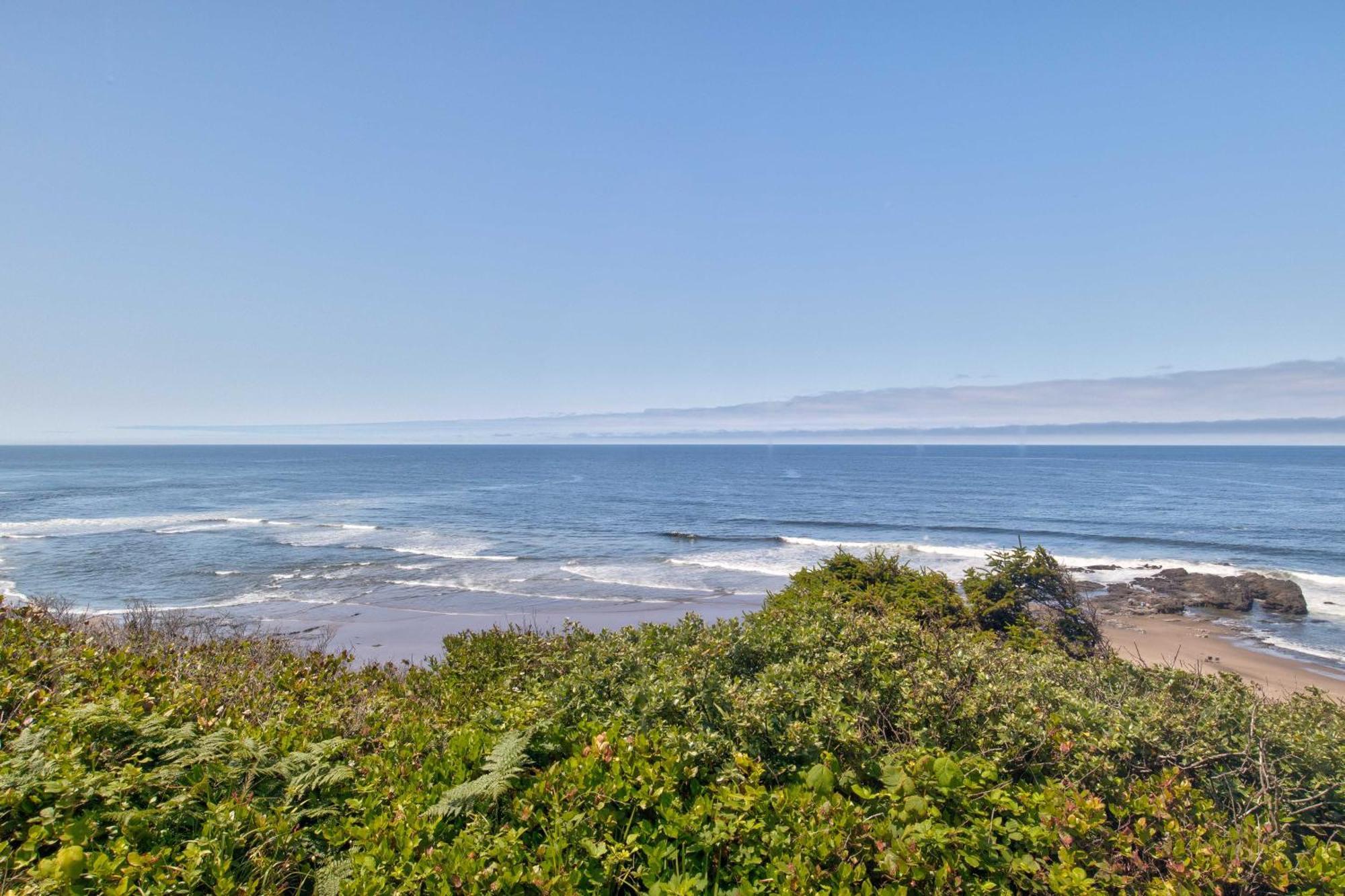 Ester Lee Oceanview Inn Линкън Сити Екстериор снимка