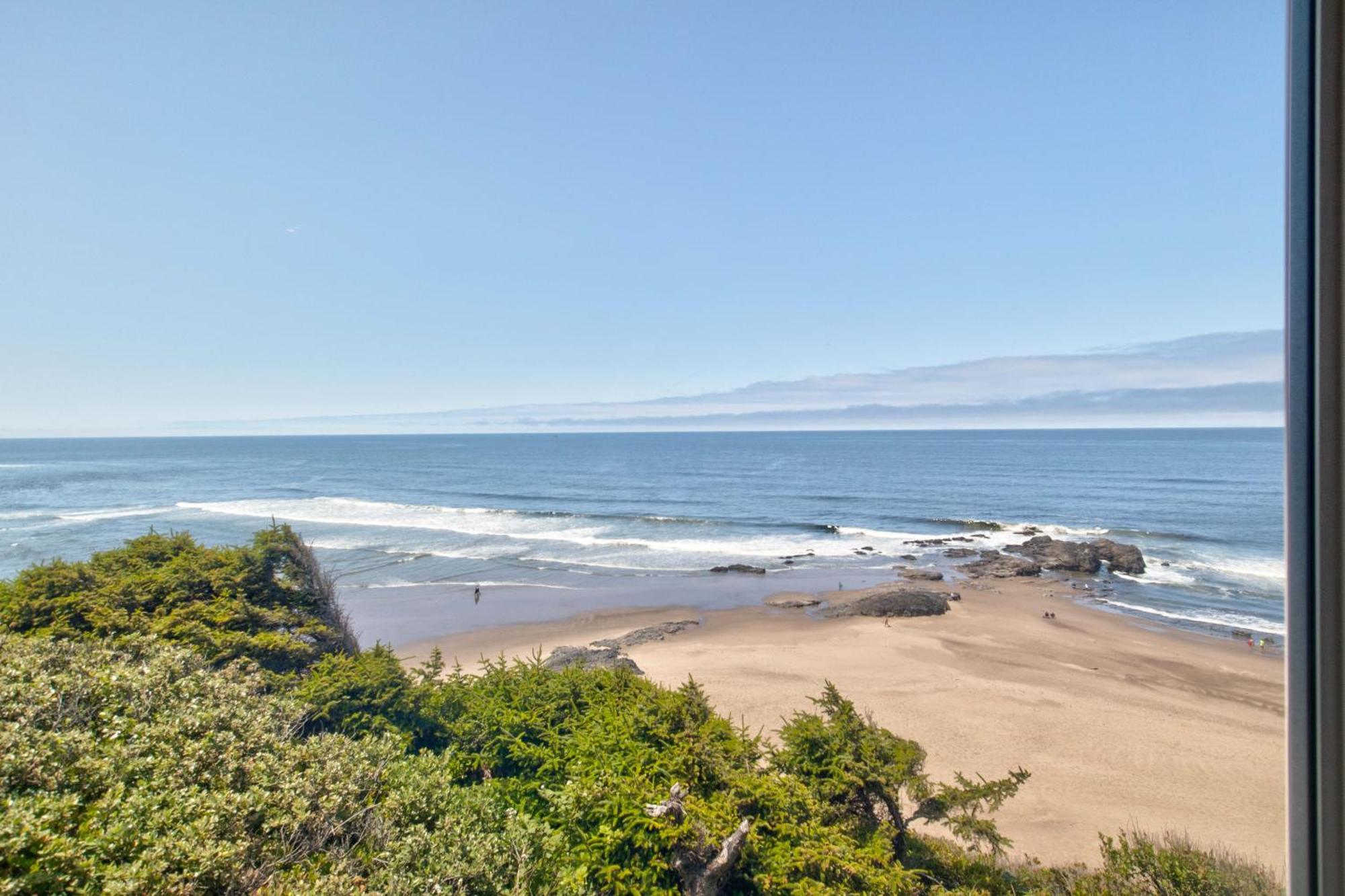 Ester Lee Oceanview Inn Линкън Сити Екстериор снимка