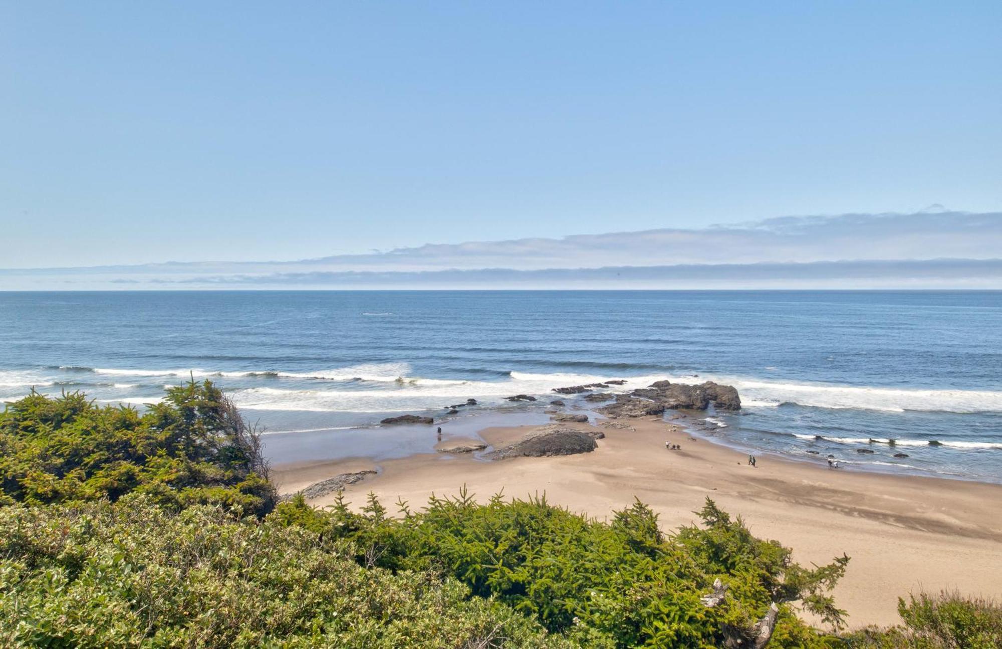 Ester Lee Oceanview Inn Линкън Сити Екстериор снимка